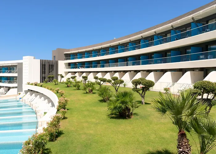 Lyttos Mare Adults Friendly 12Plus